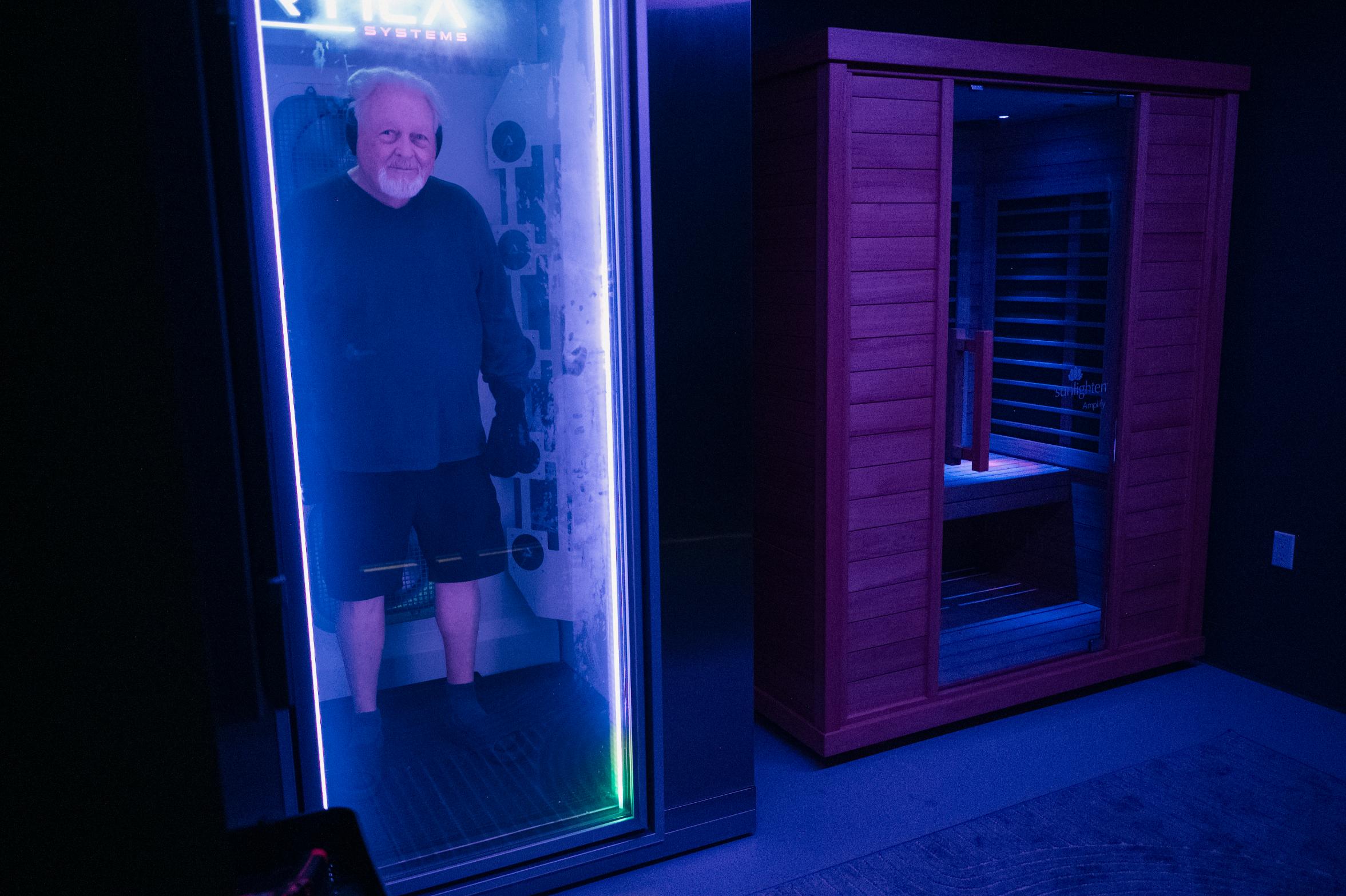 Cabina de crioterapia de cuerpo entero en centro especializado de recuperación