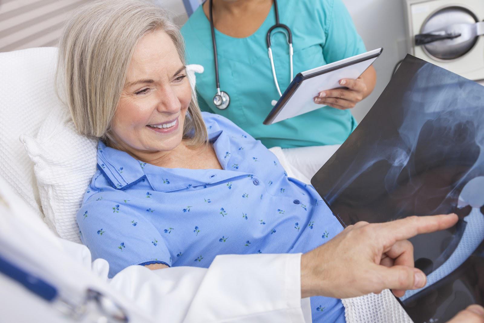 Persona relajada tras una sesión de terapia con frío intenso