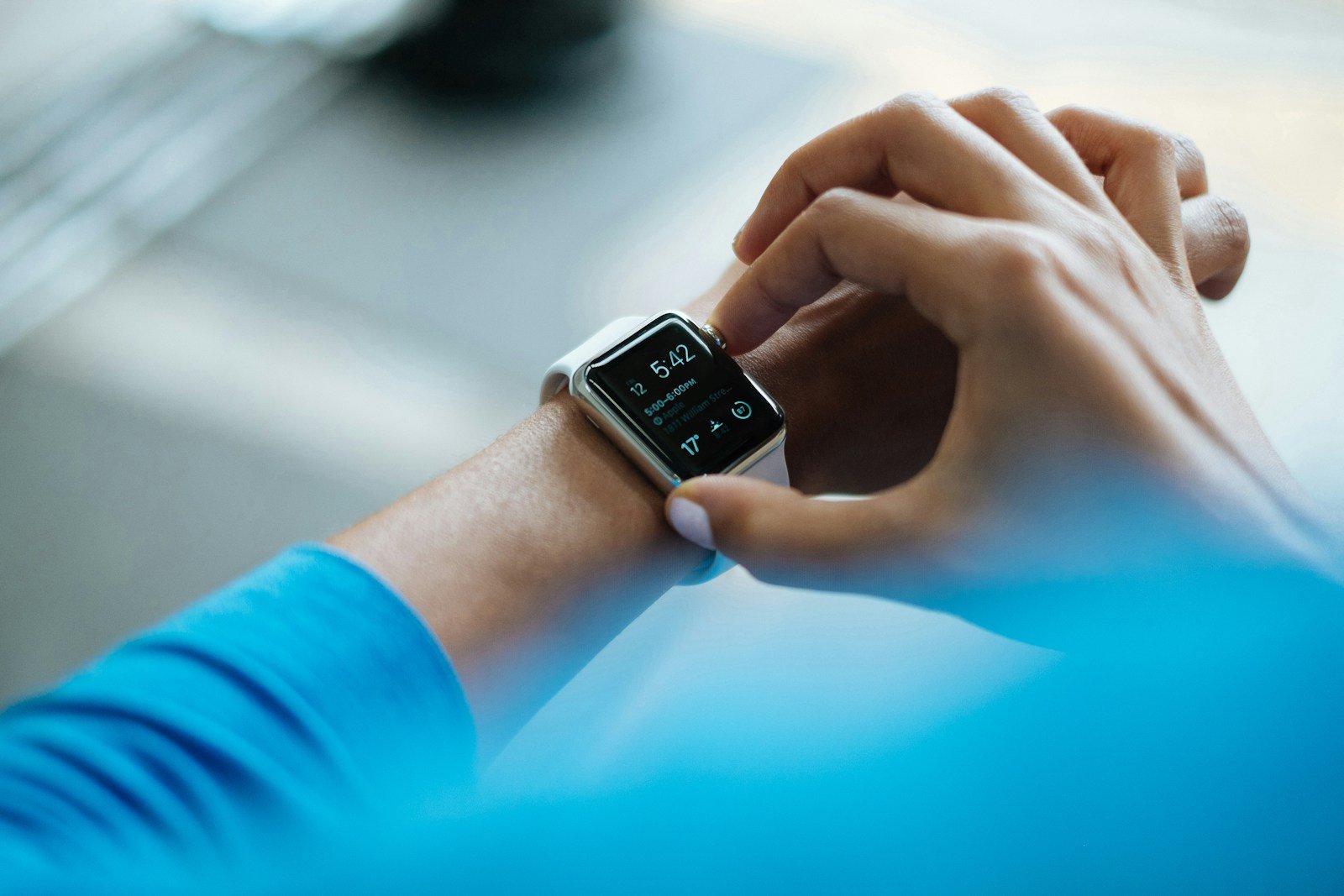 Medición de variabilidad cardíaca al despertar con reloj deportivo